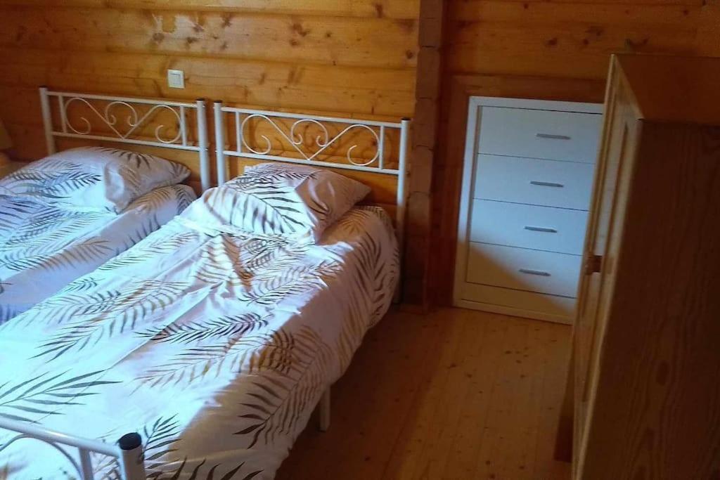 Loue Chalet Bias  Eksteriør billede